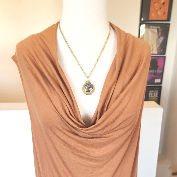 🏷️Torrid Studio Tissue Jersey Drape Neck Tank 2X - Picture 5 of 11